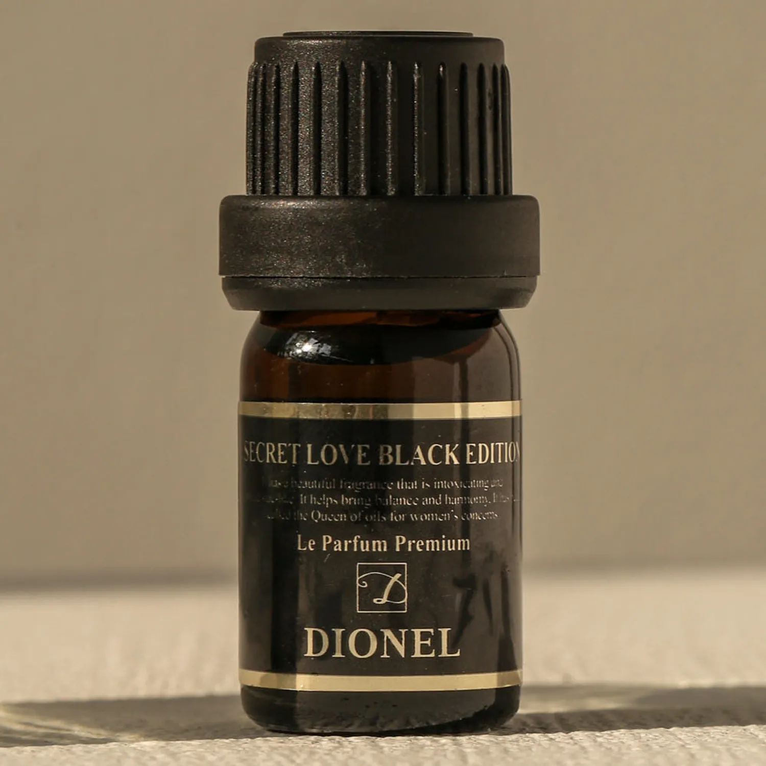 108-dionel-secret-love-feminine-hygiene-perfume-cleanser-black-edition-5ml-1.webp