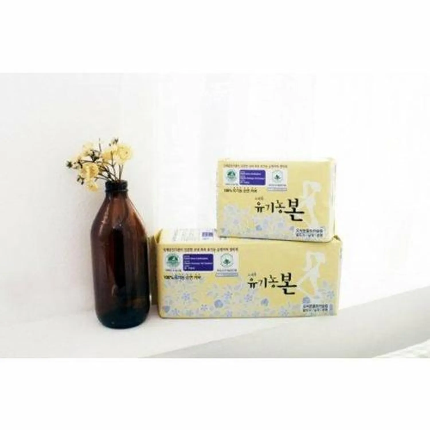 15-oc-bon-ultra-thin-medium-sanitary-pads-with-wings-16-ct–1.webp
